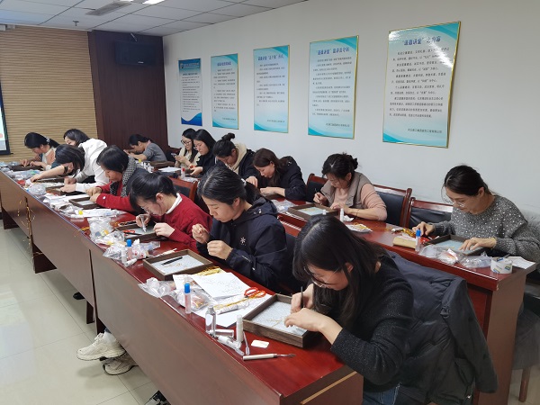 掐丝珐琅制作改.jpg 掐丝珐琅制作改.jpg